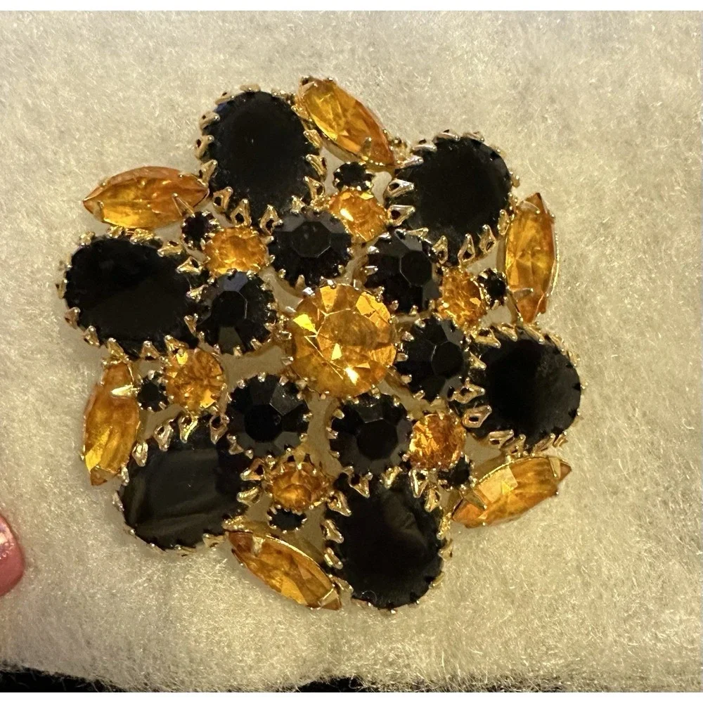 Vintage Juliana Brooch Black & Citrine Color Rhinestones